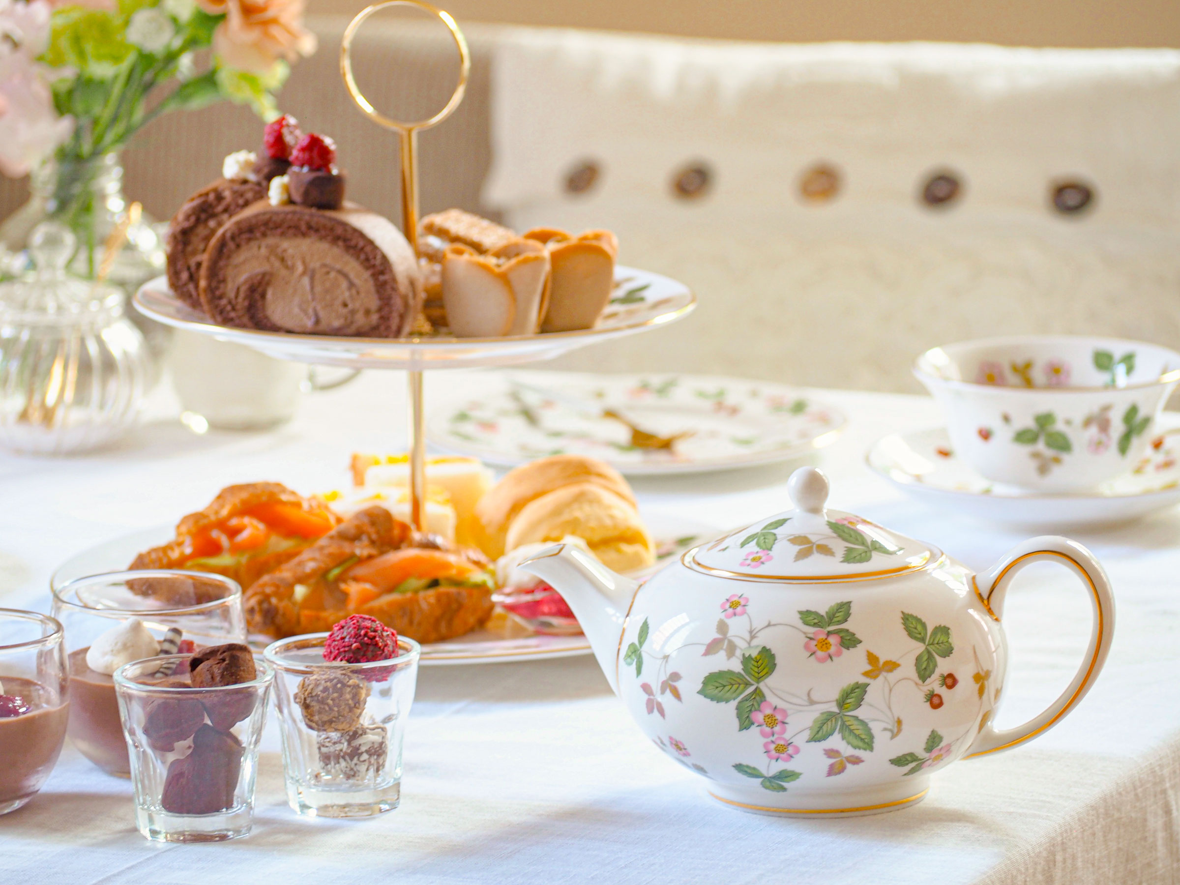 ウェッジウッド ワイルドストロベリーの画像