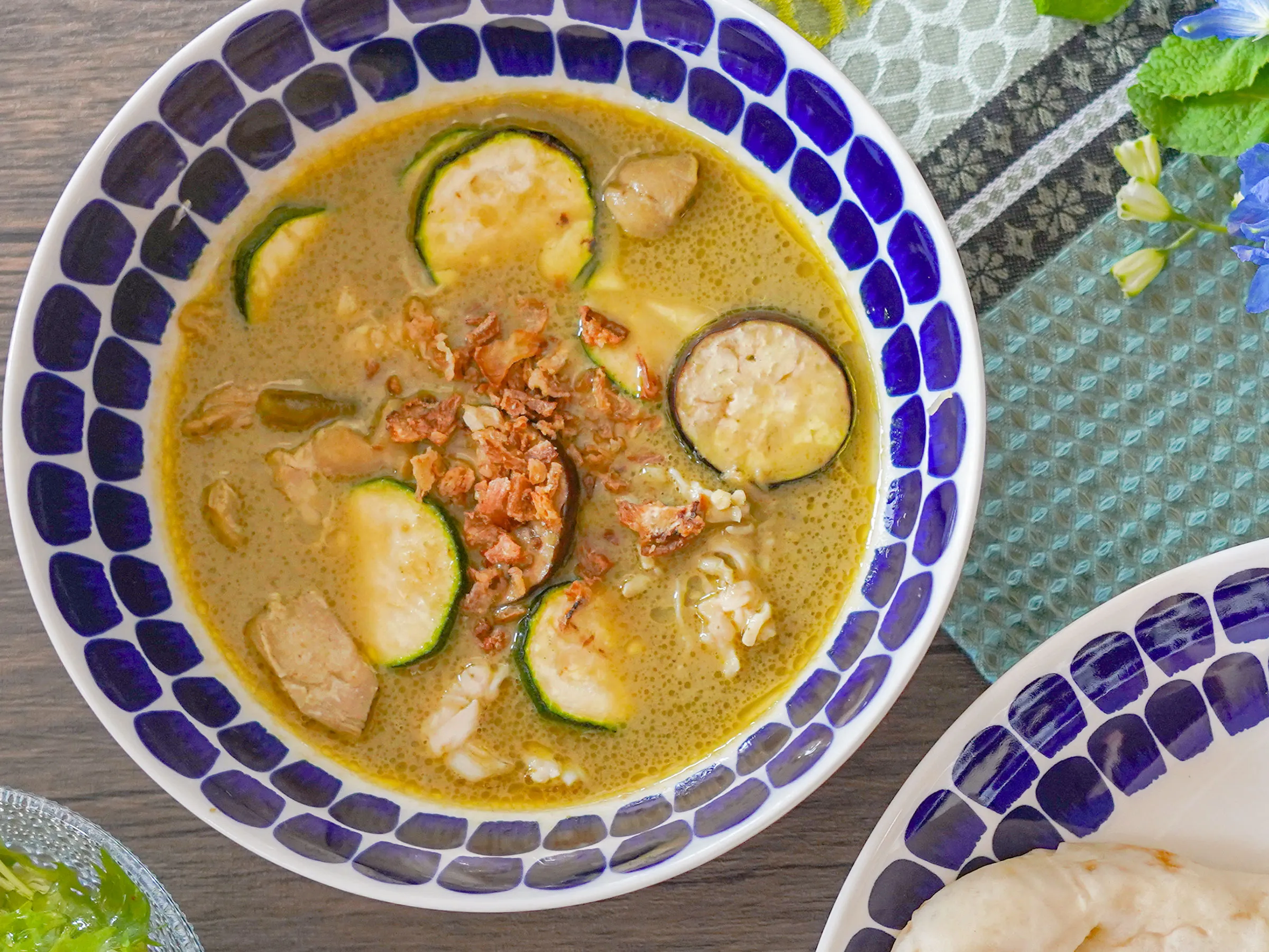 カレー皿の画像