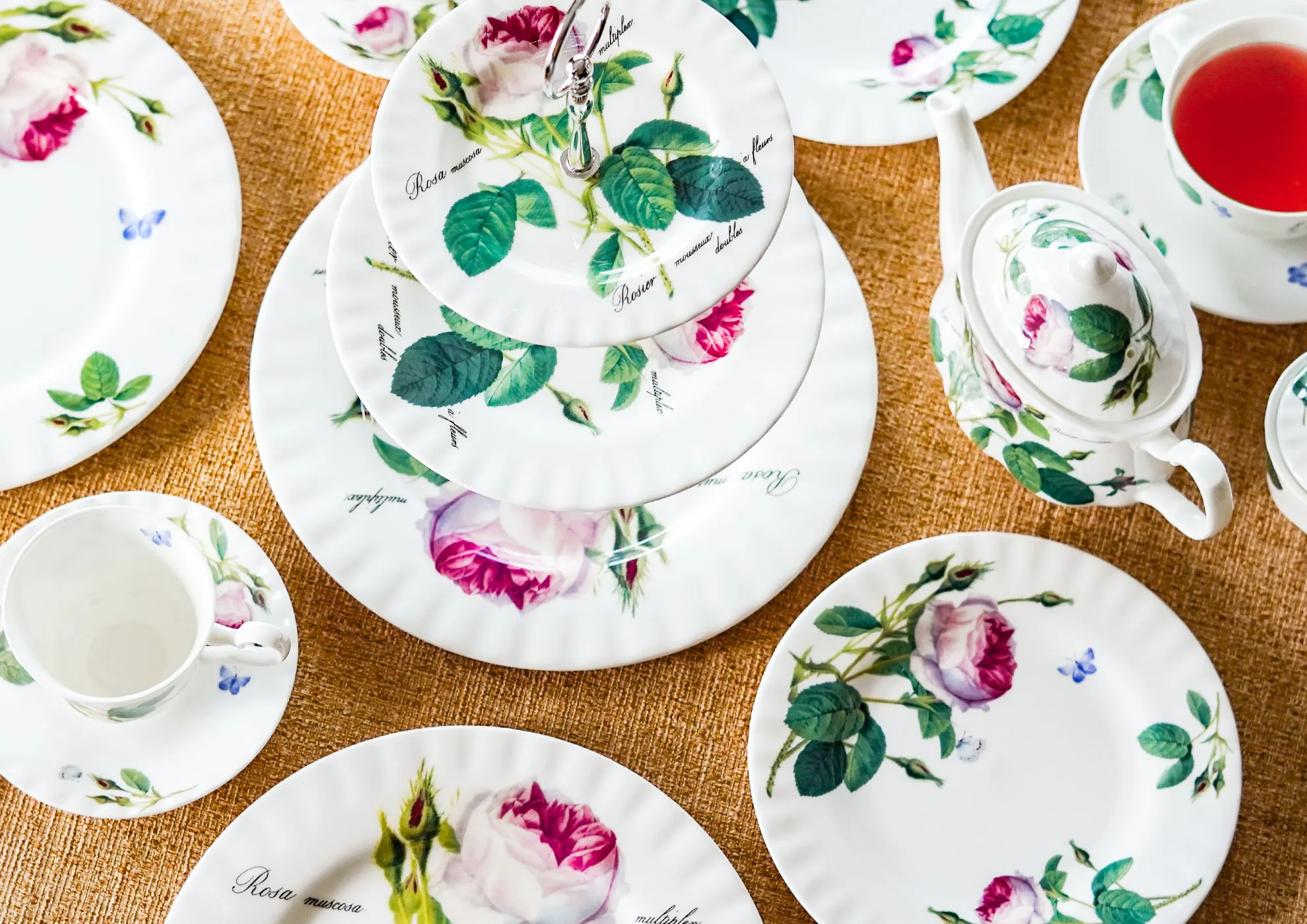 ロイ・キルカム ルドゥーテ ティーセット