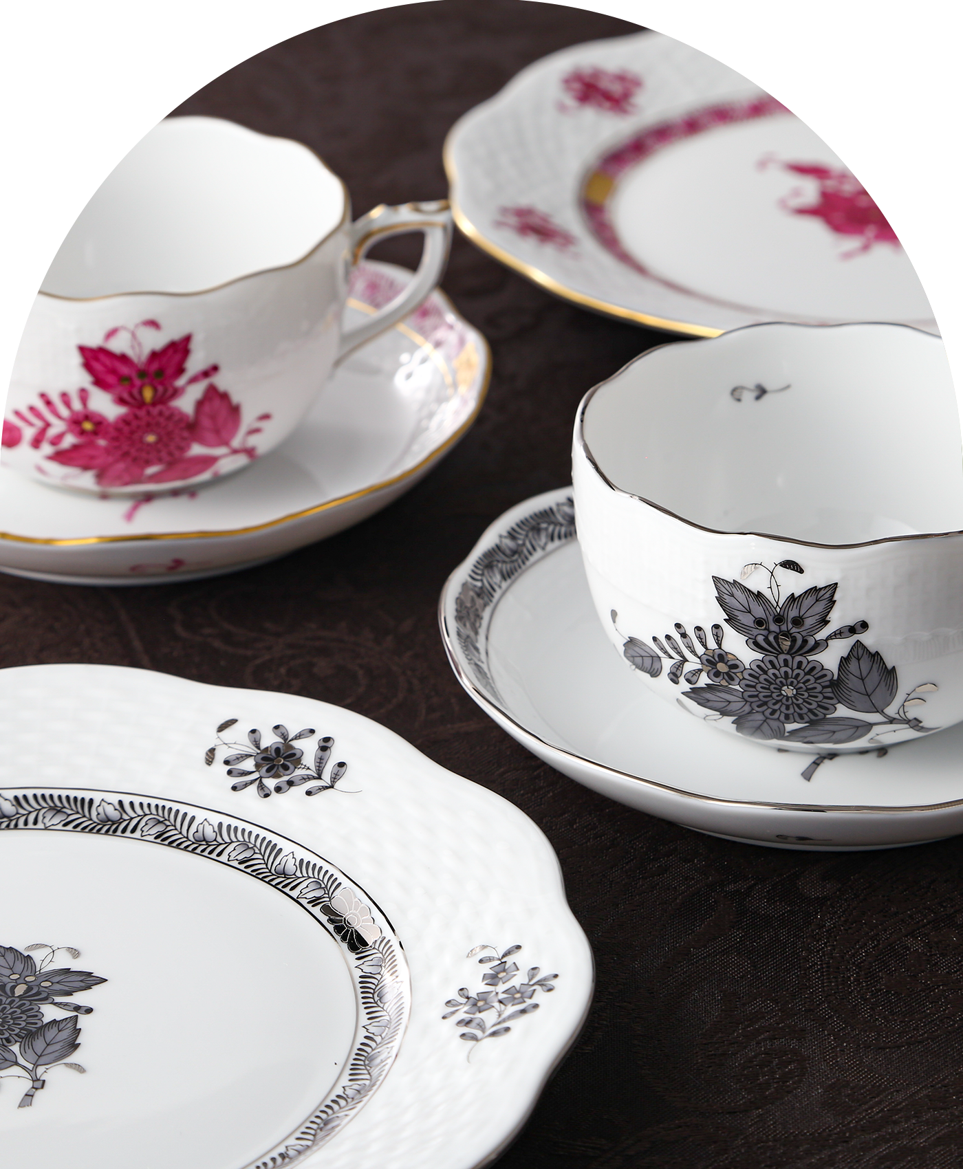 アポニーブラックプラチナの画像