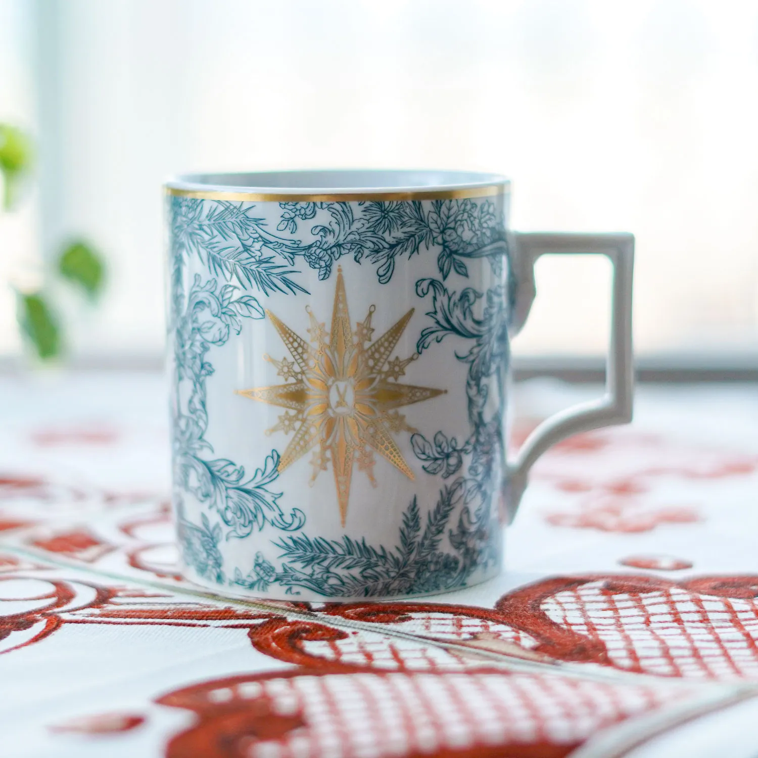 マイセン（Meissen）クリスマススター ブルーマグカップ 240ml 高さ9cm 79A940