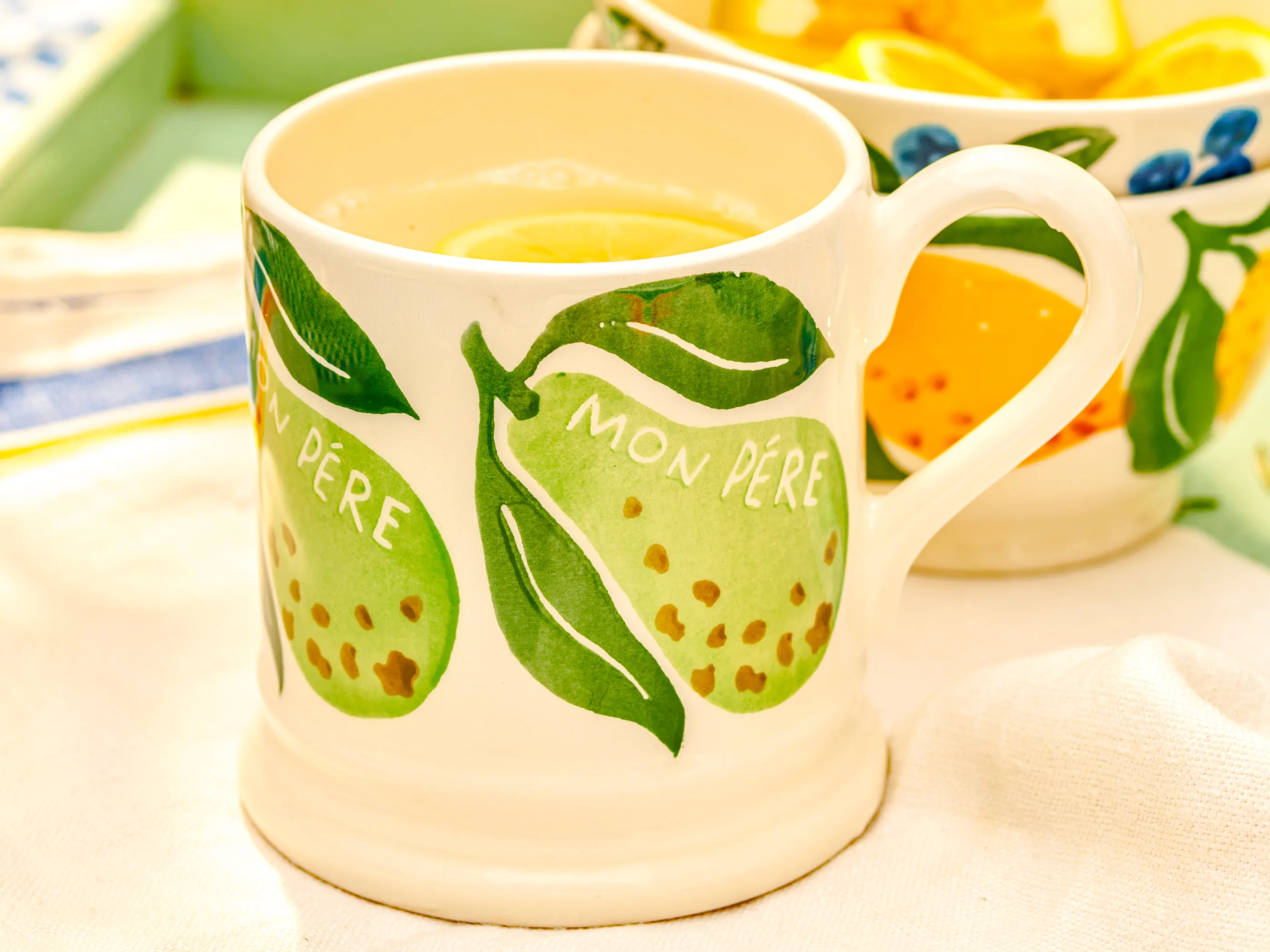 エマ・ブリッジウォーター サマーフルーツ（ペアー） マグカップ 340ml