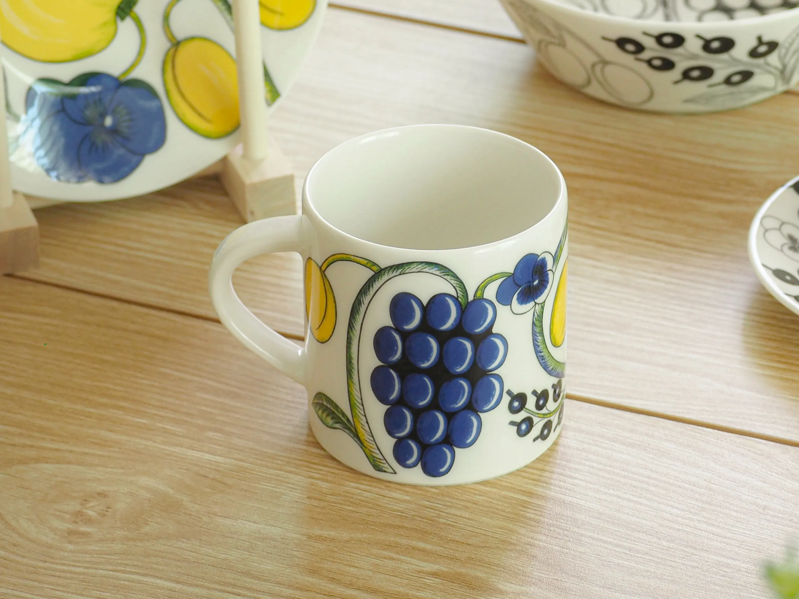 アラビア（ARABIA） パラティッシ イエロー マグ 350ml