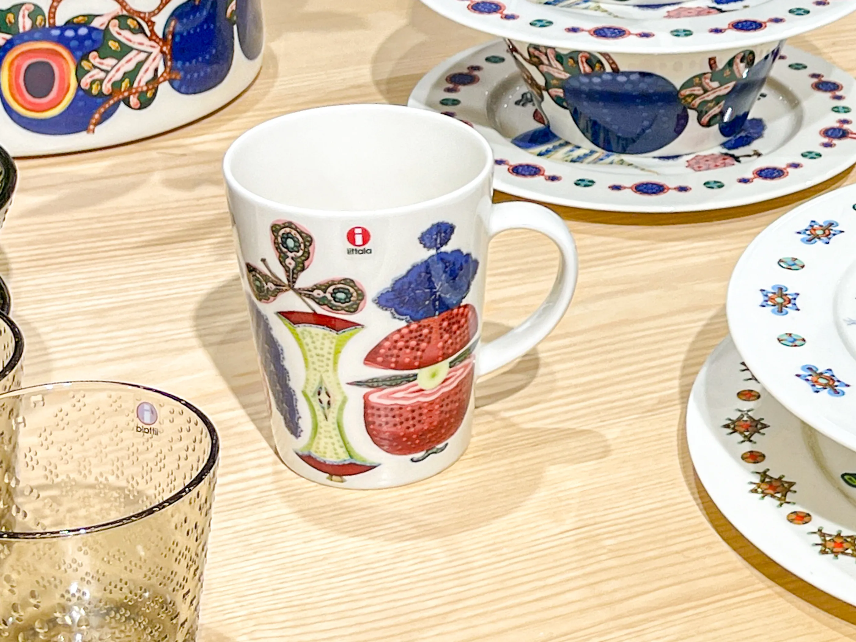 イッタラ（iittala） タイカ サト マグカップ 400ml