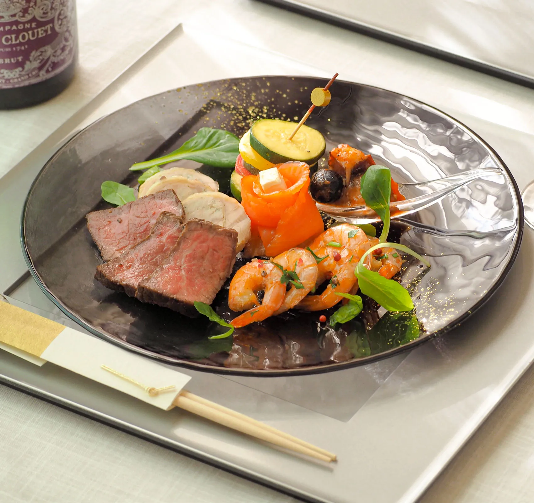 洋食器で華やぐお正月｜おせちにぴったりのワンプレート | ブランド
