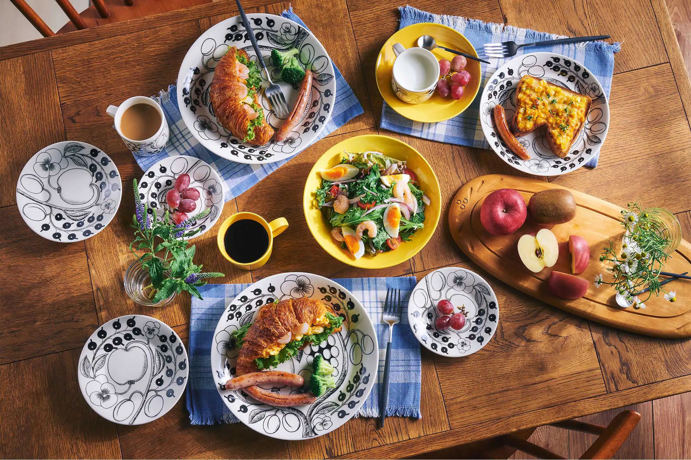 パラティッシ ブラックの画像