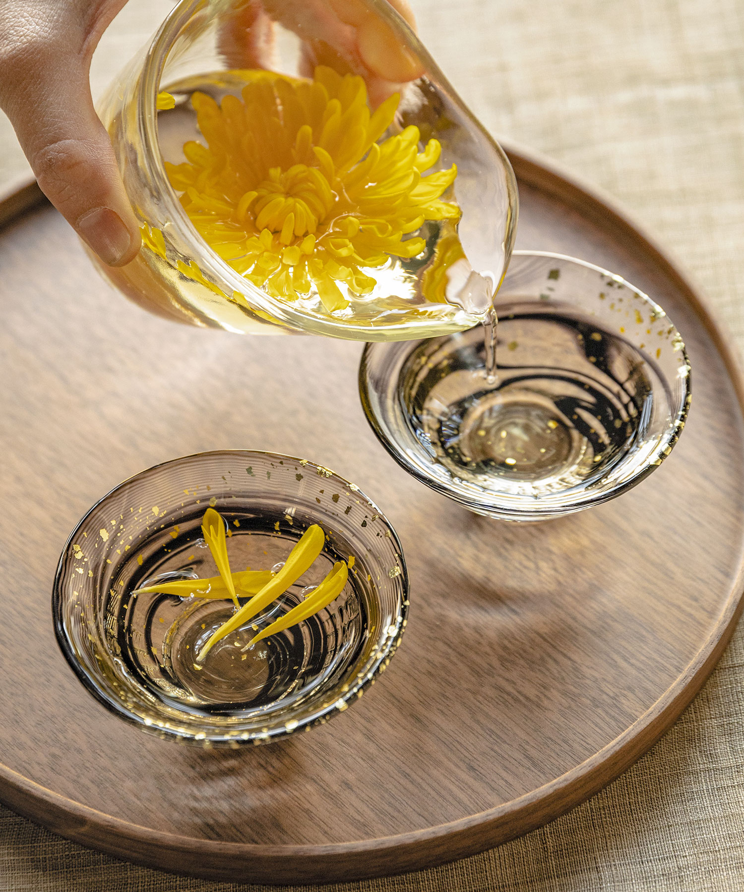 ラッパ型グラスの画像