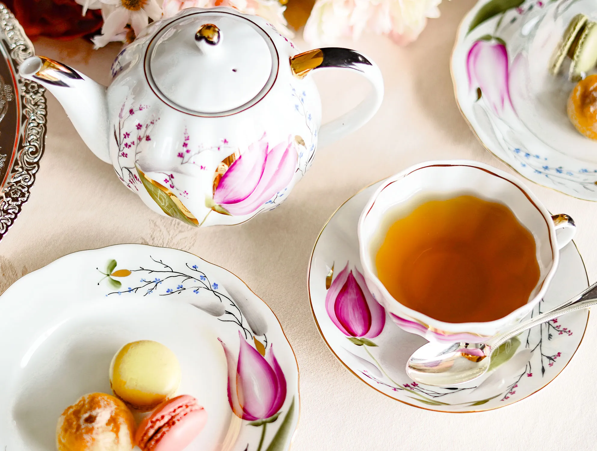 ブランドの個性が光る春の花柄ティーウェア | ブランド洋食器専門店ル