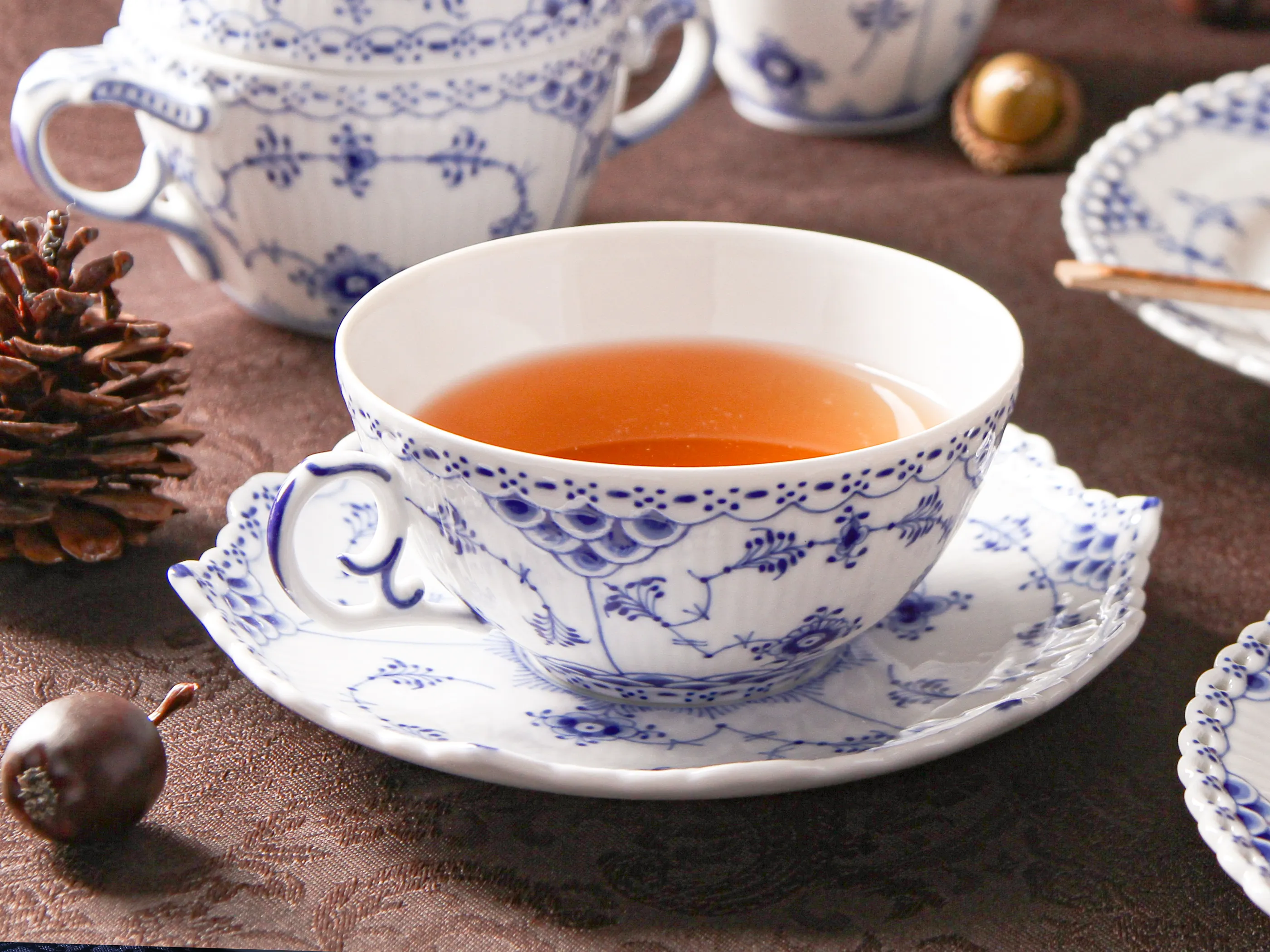 {p_name1}{p_name2short}