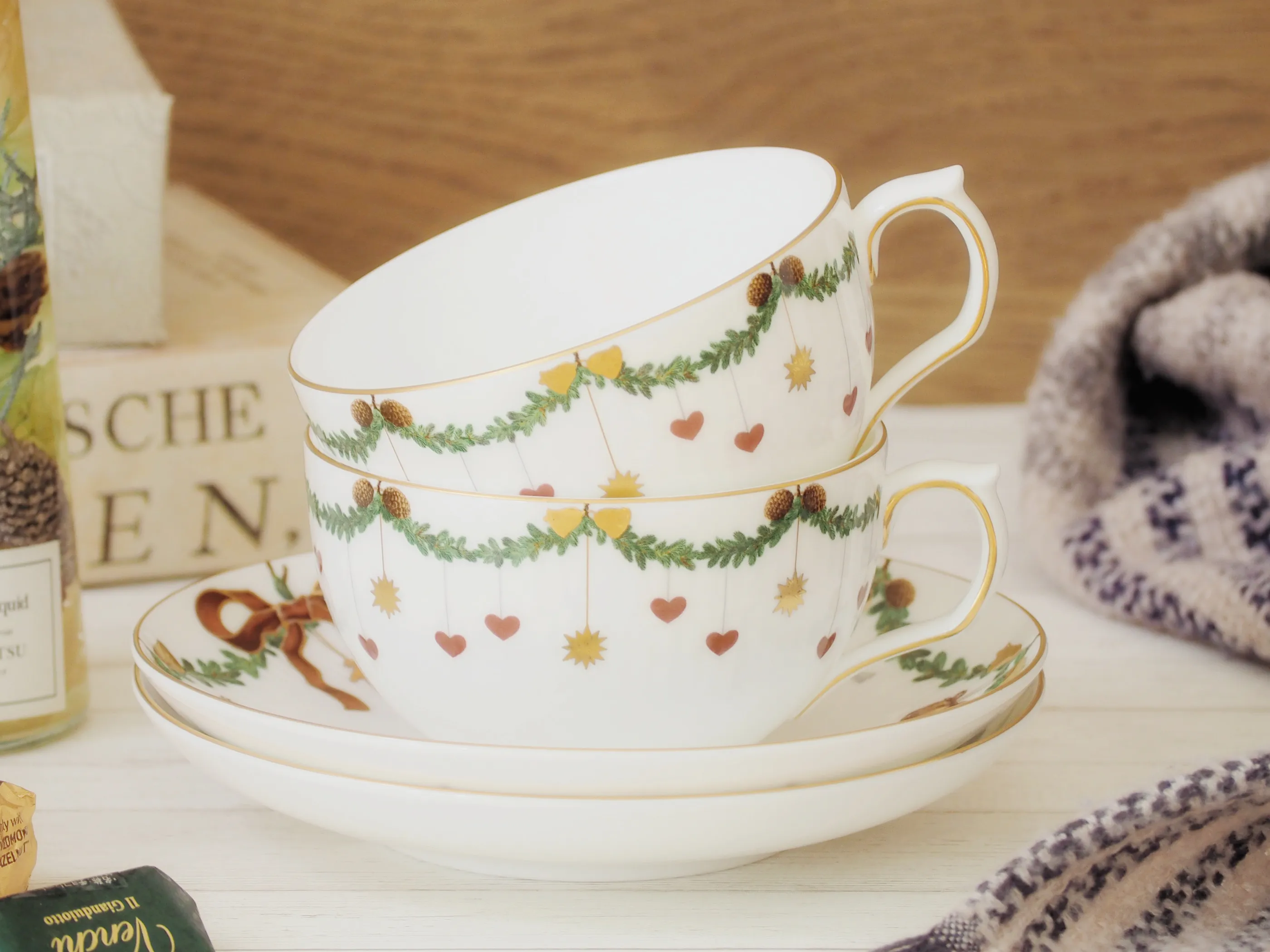 {p_name1}{p_name2short}