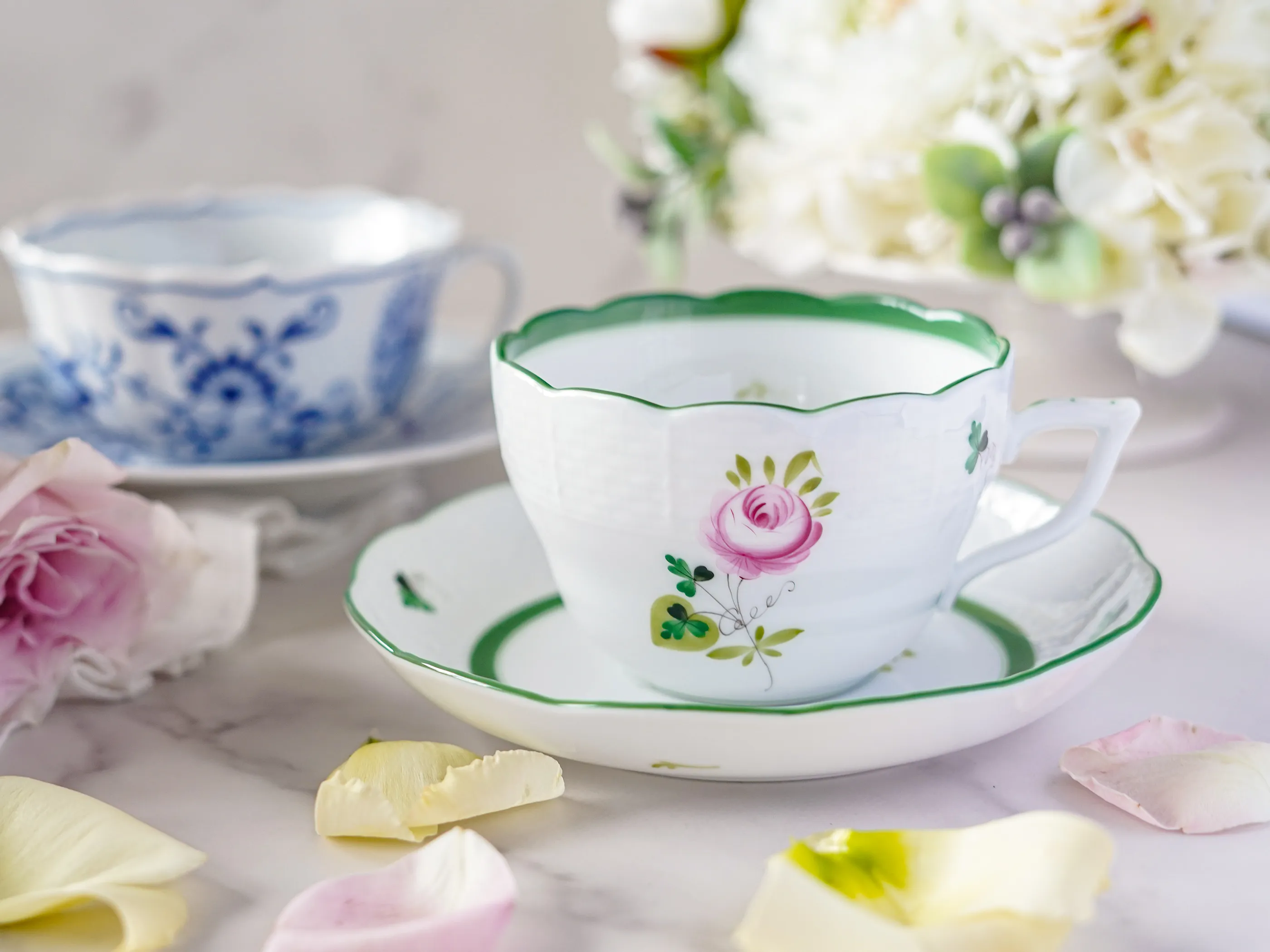 {p_name1}{p_name2short}