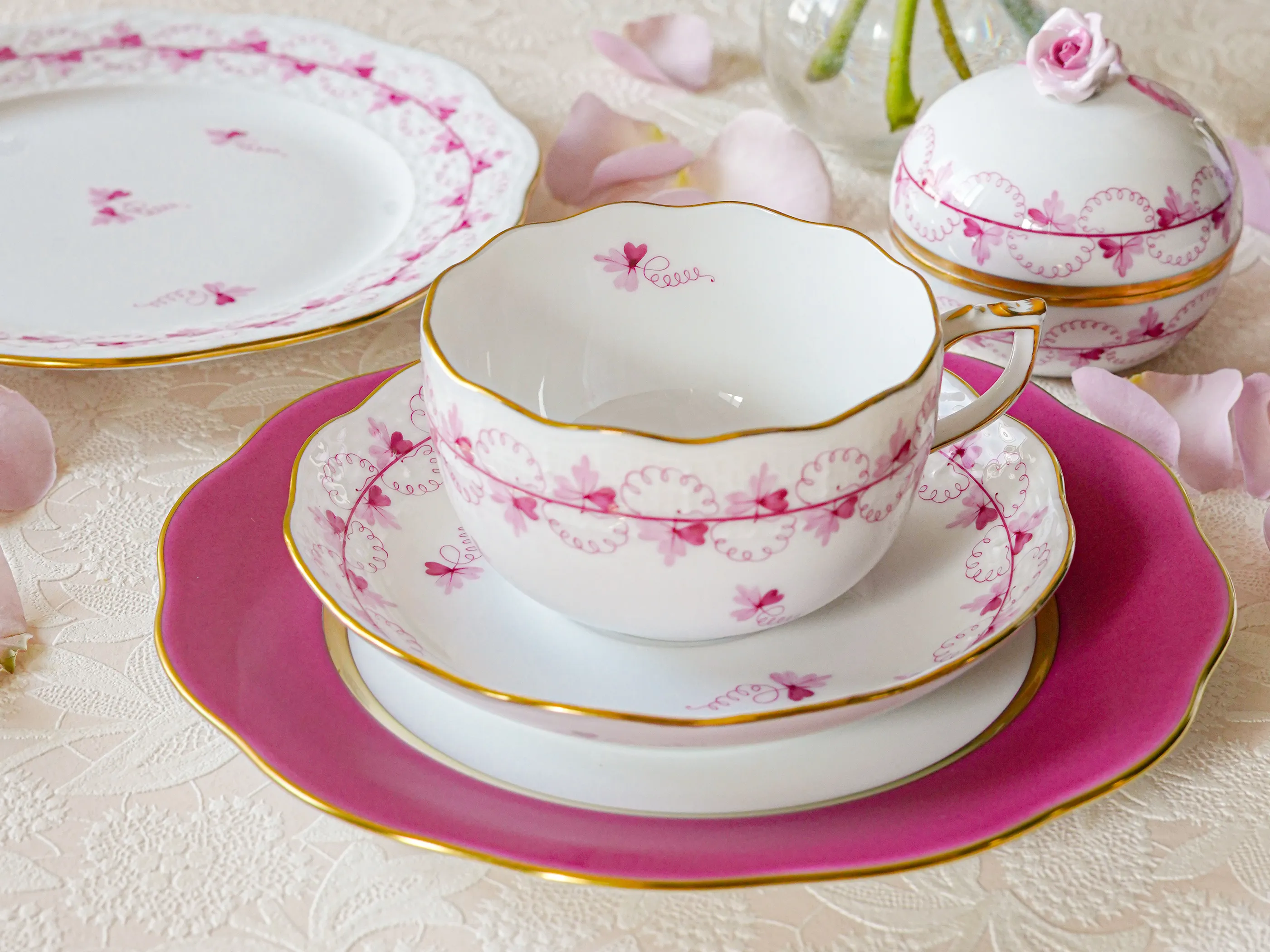 {p_name1}{p_name2short}