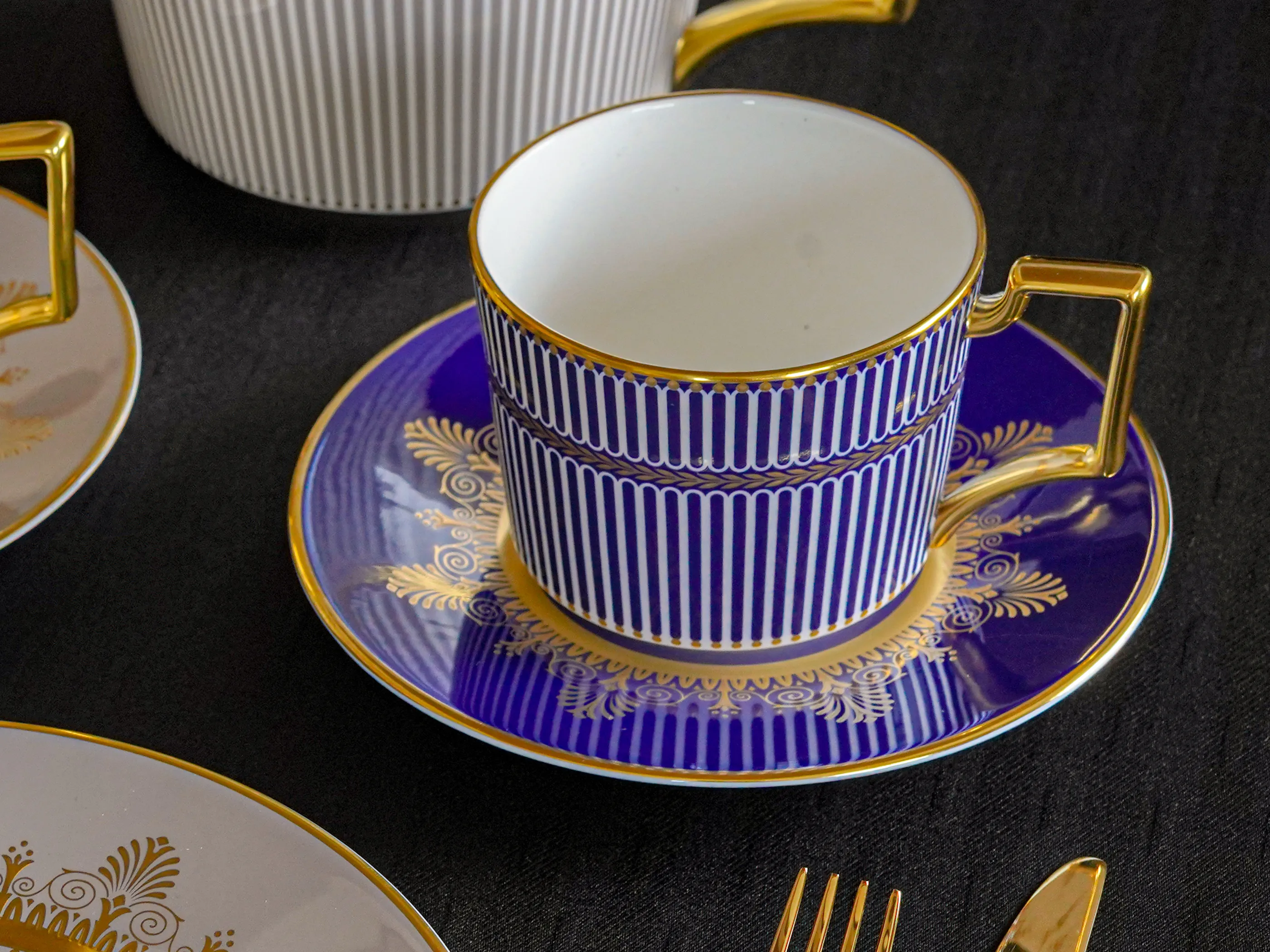 {p_name1}{p_name2short}