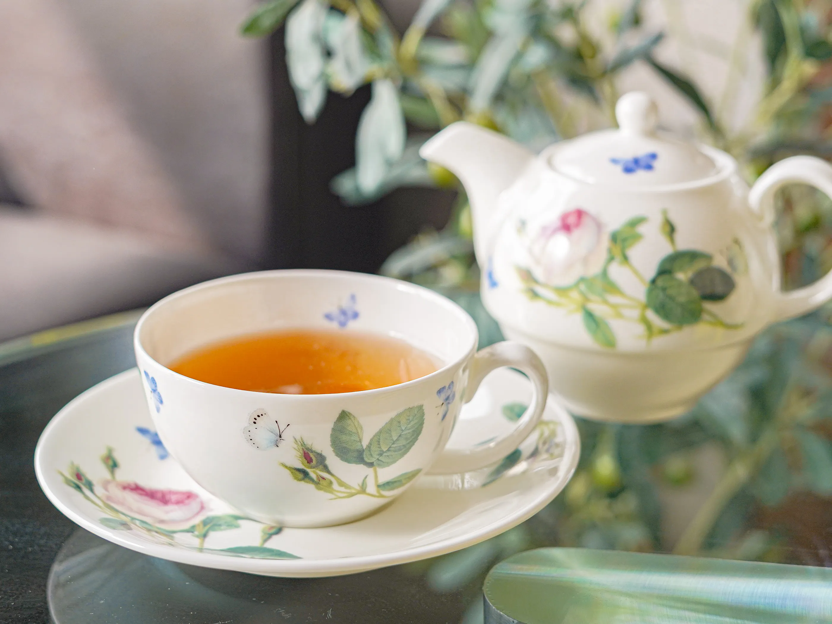 {p_name1}{p_name2short}