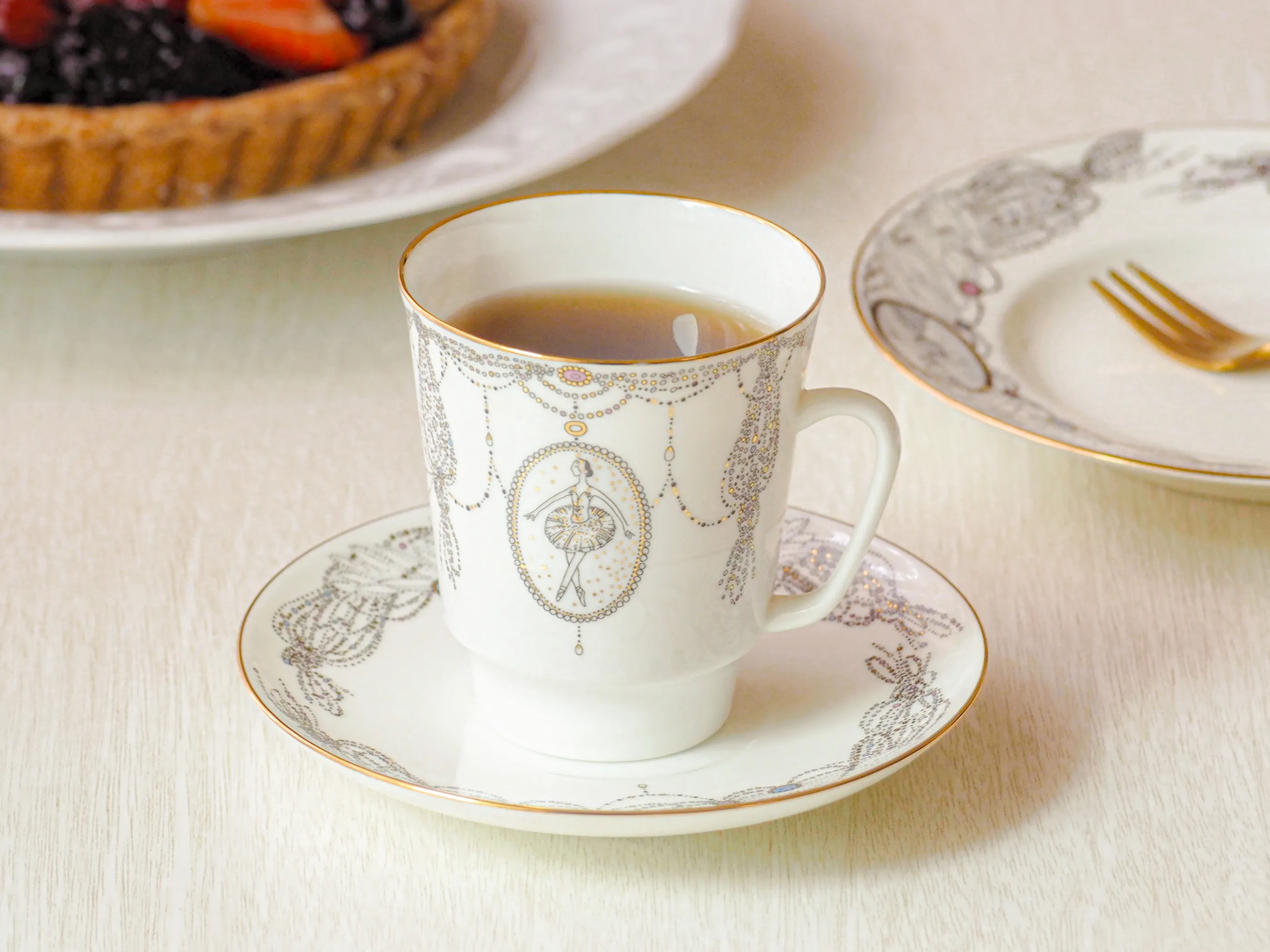 {p_name1}{p_name2short}