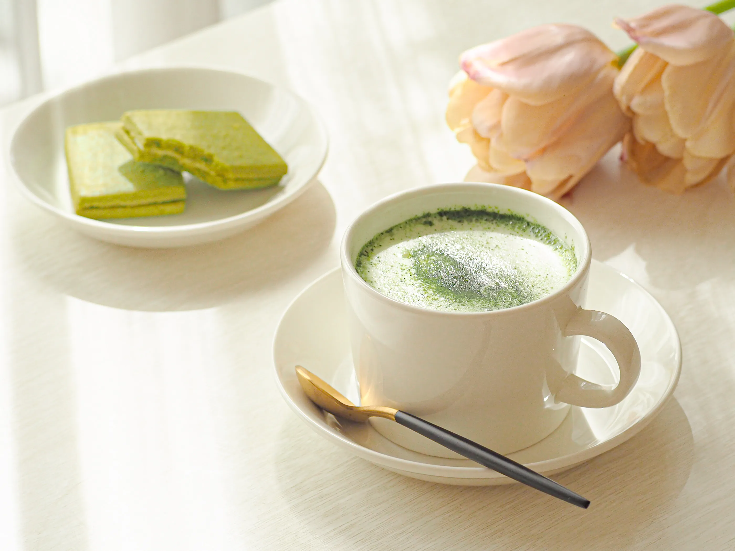 {p_name1}{p_name2short}