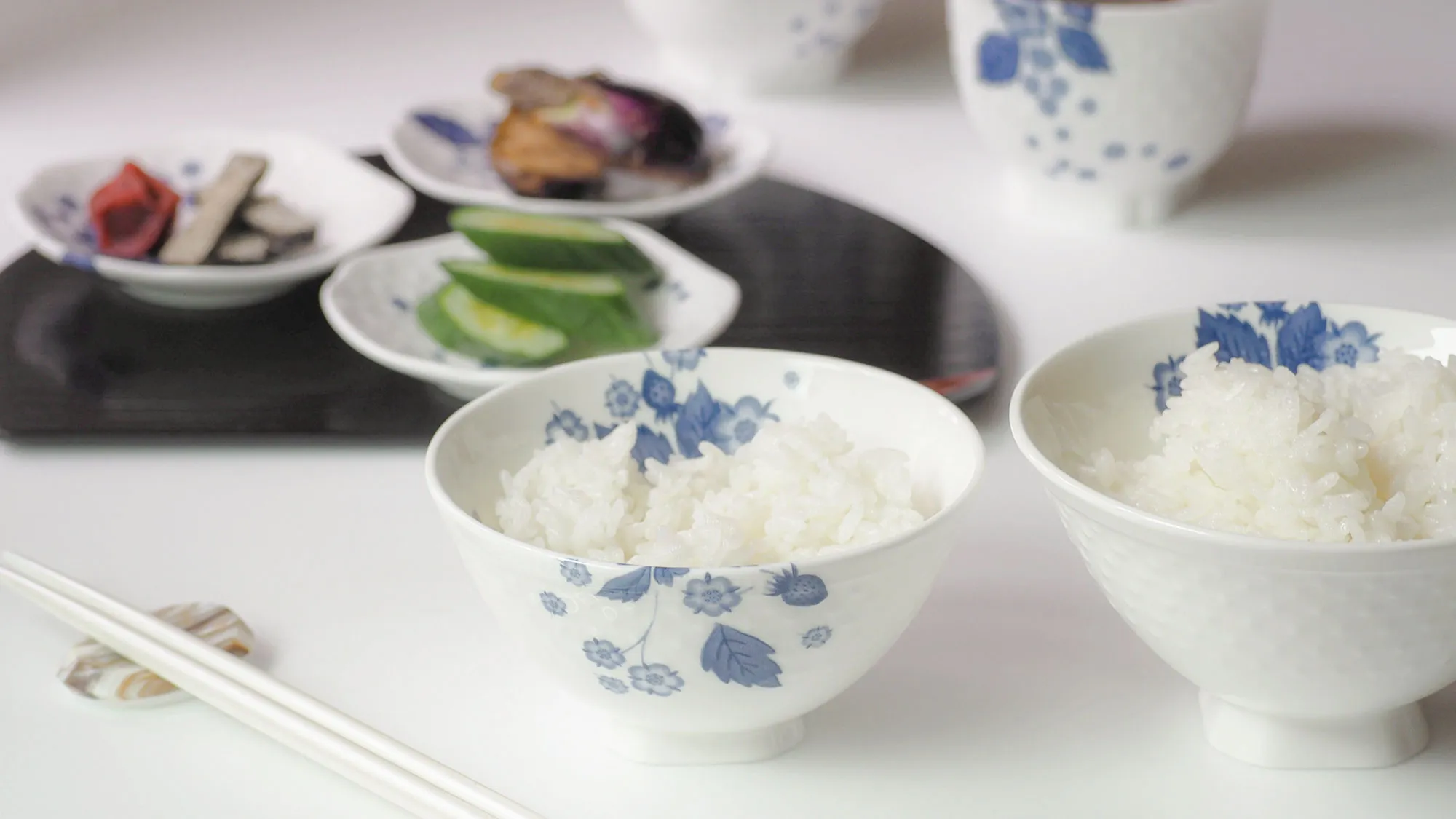 ウェッジウッドストロベリーブルームインディゴの画像