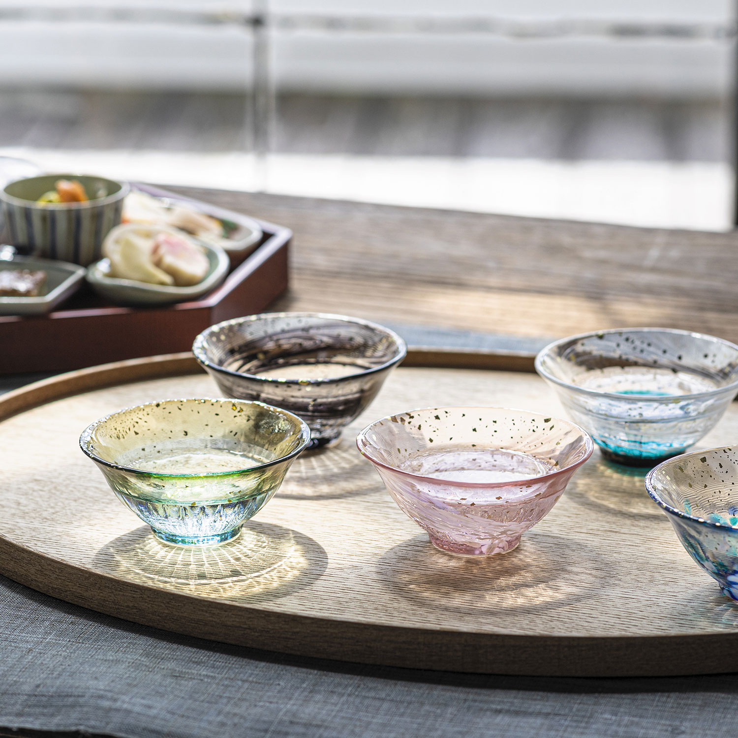 多彩な色を表現したガラス工芸 津軽びいどろ | ブランド洋食器専門店ル