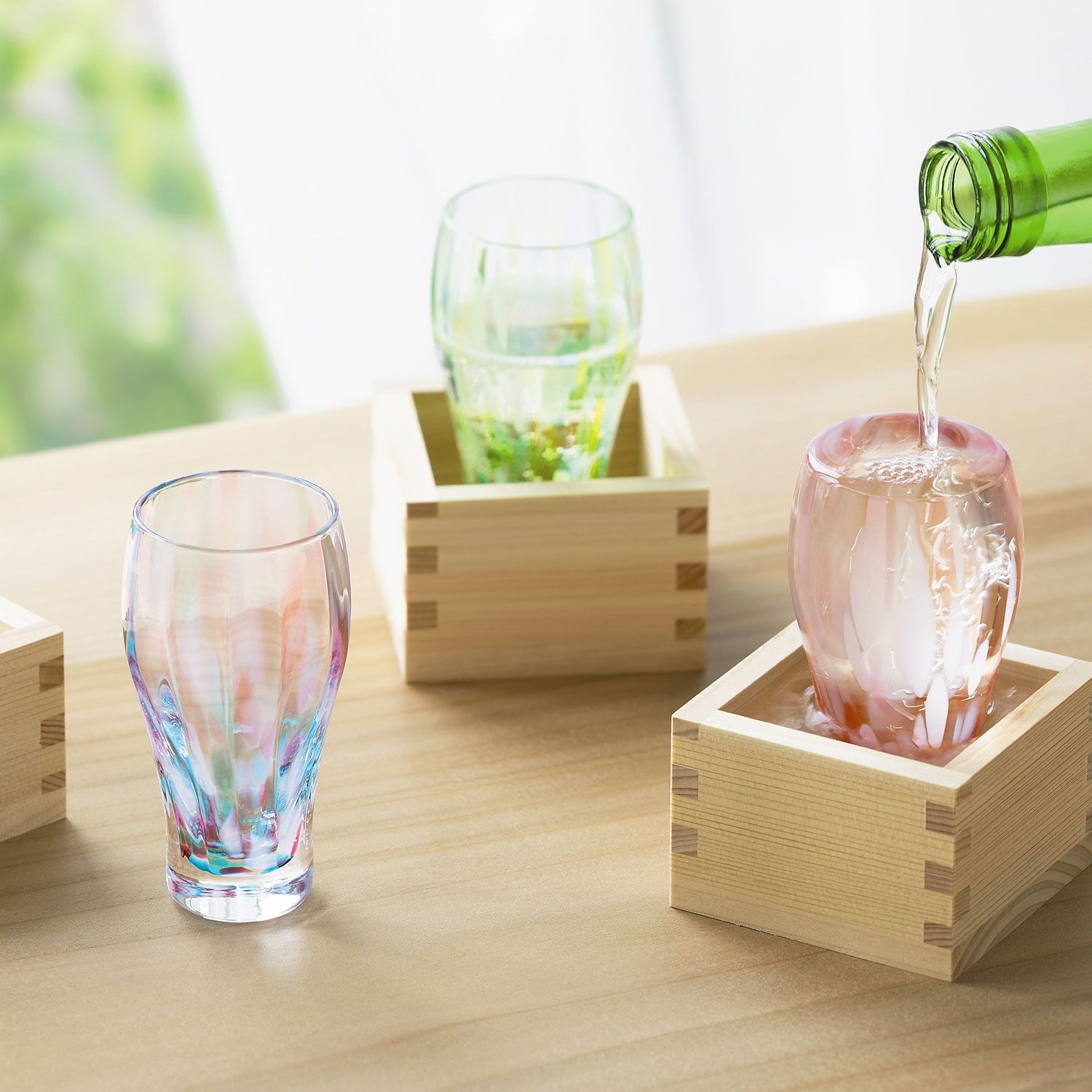 枡酒杯の画像