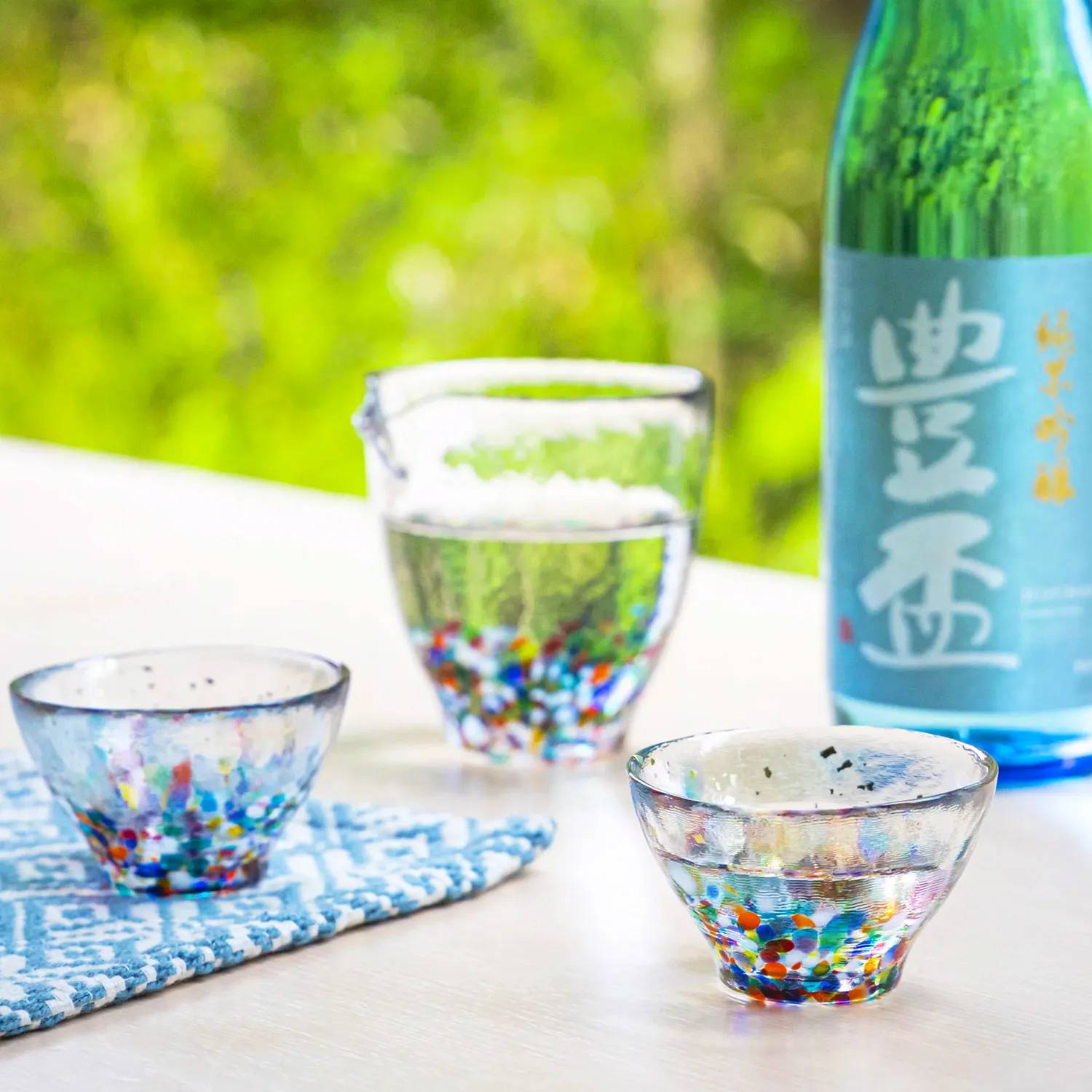 多彩な色を表現したガラス工芸 津軽びいどろ | ブランド洋食器専門店ル