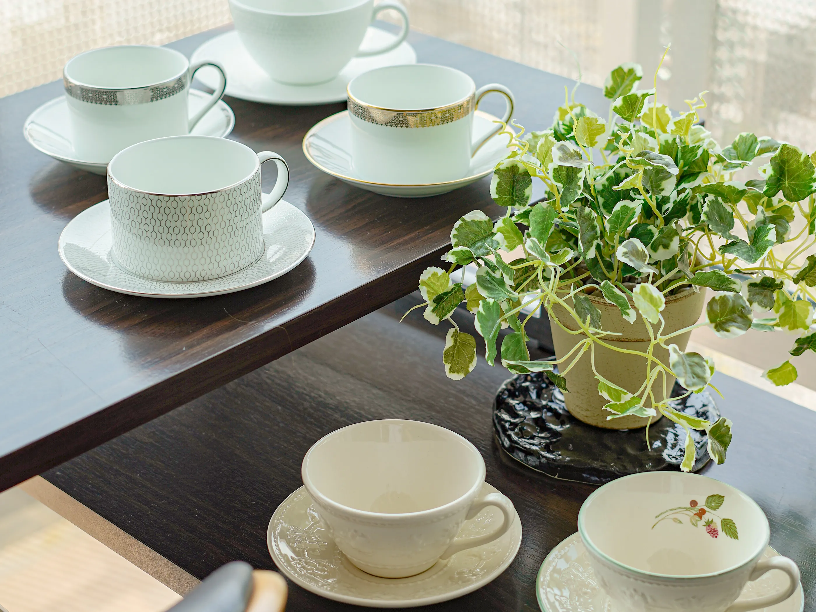 ウェッジウッドのティーカップ画像