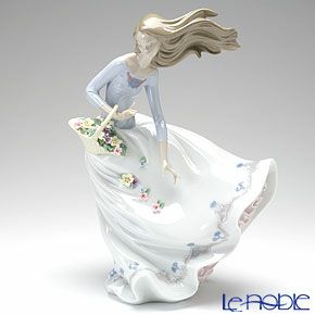 リヤドロ 風のいたずら 6767