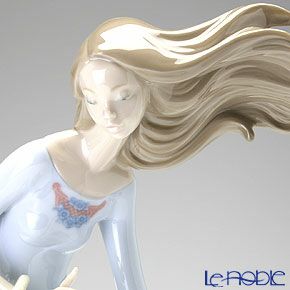 リヤドロ 風のいたずら 6767