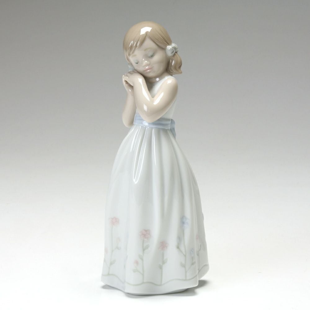 リヤドロ 我が家のプリンセス 06973