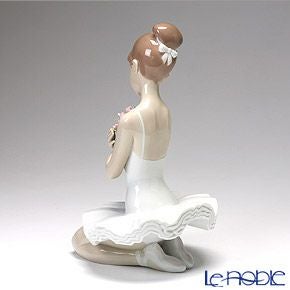 リヤドロ 春の讃歌 6998