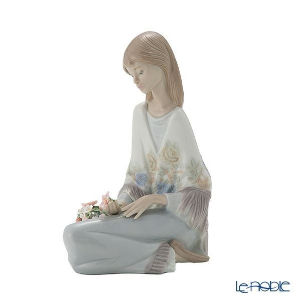 リヤドロ Flowers Song 07607（19×14cm） ミュージアムコレクション