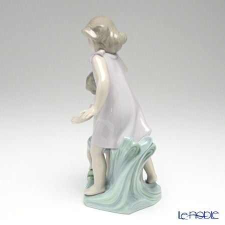 リヤドロ 一緒にいてあげるね 8214