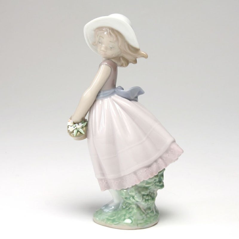 リヤドロ 花の小径 8246