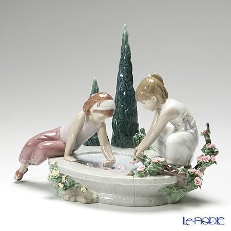 リヤドロ 花の小舟を浮かべて 08355