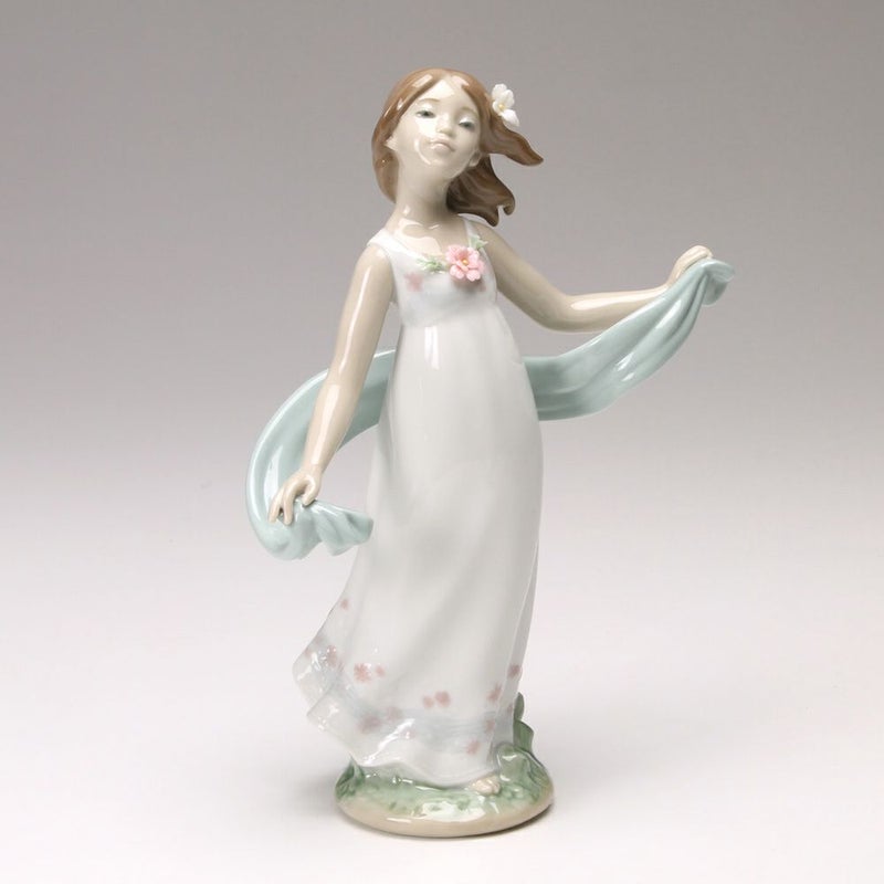 リヤドロ やわらかな風 8430