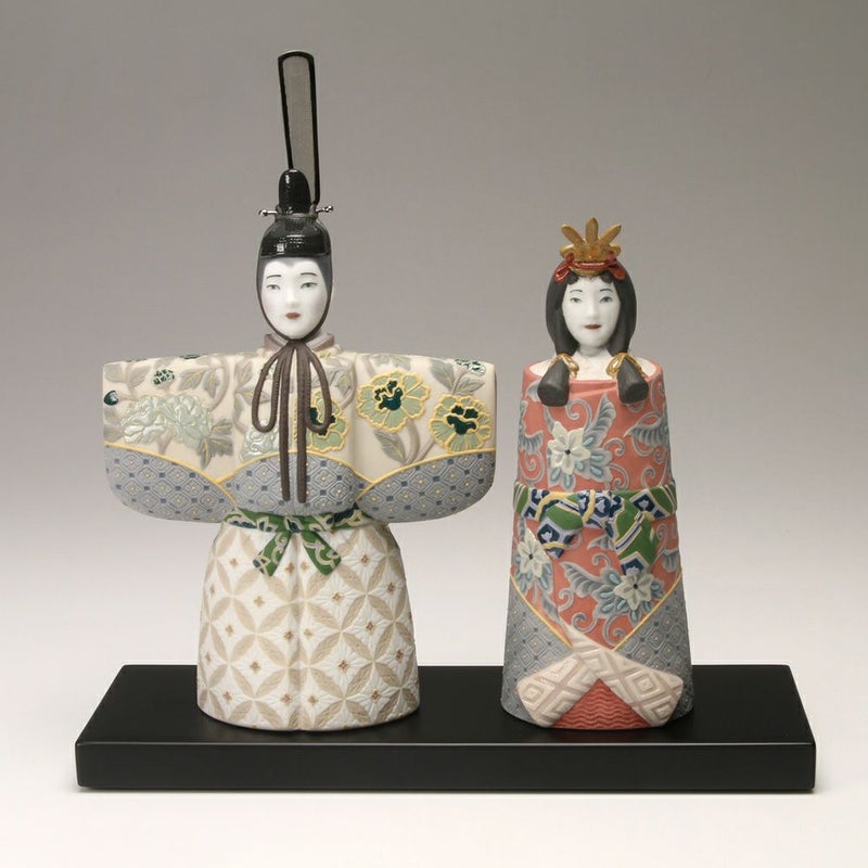 リヤドロ 立雛 08437