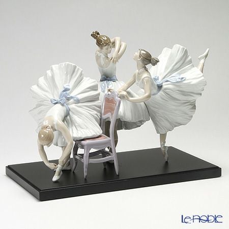 リヤドロ バレエの華たち 8476