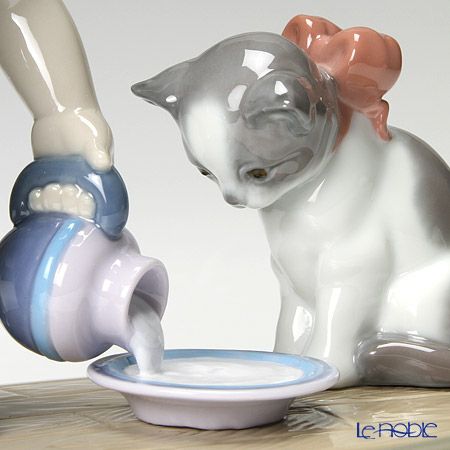 リヤドロ 召し上がれ 8498