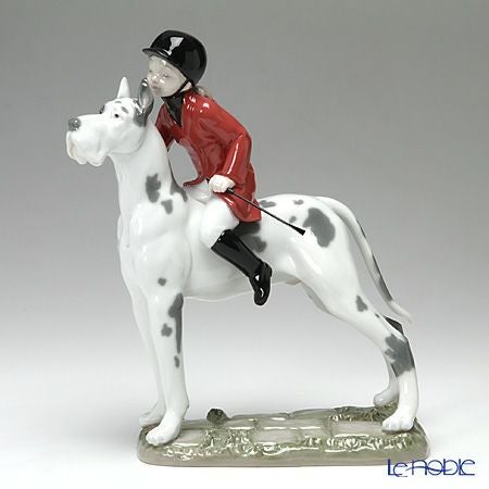 リヤドロ 出発よ（グレートデーン） 8523