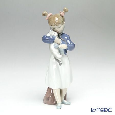 リヤドロ 具合はいかが? 8544