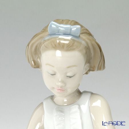 リヤドロ どこに飾ろうかな 8574