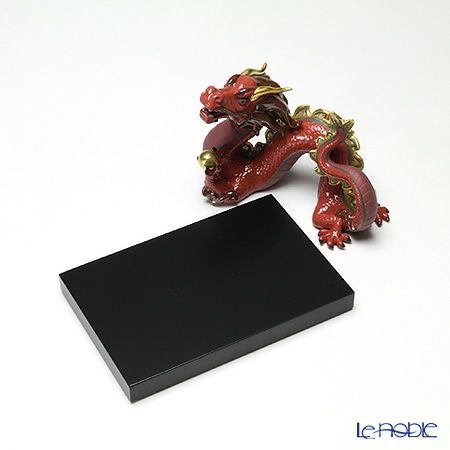 リヤドロ 龍（宝珠） 08613 台座付