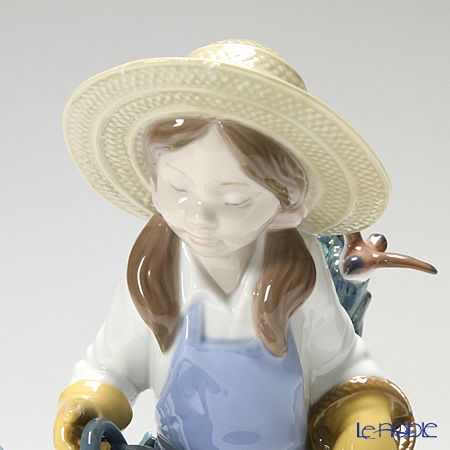 リヤドロ 小さな植木屋さん 08663