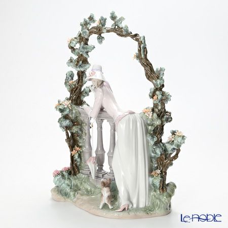 リヤドロ メランコリック・ムード IN THE BALUSTRADE