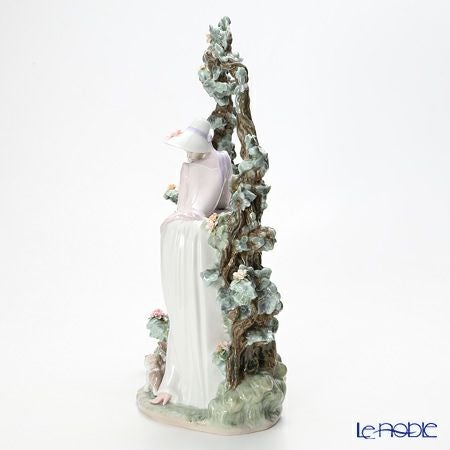 リヤドロ メランコリック・ムード IN THE BALUSTRADE