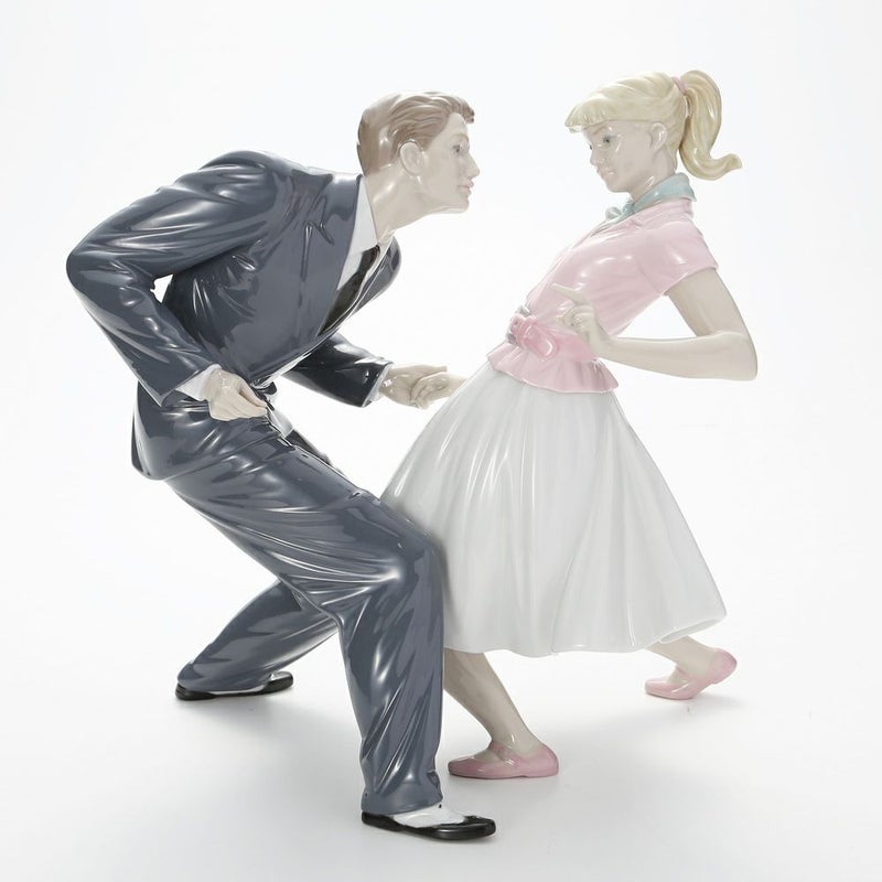 リヤドロ スウィング 08752 LE3000