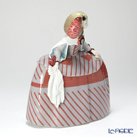 リヤドロ メニーナ 08779