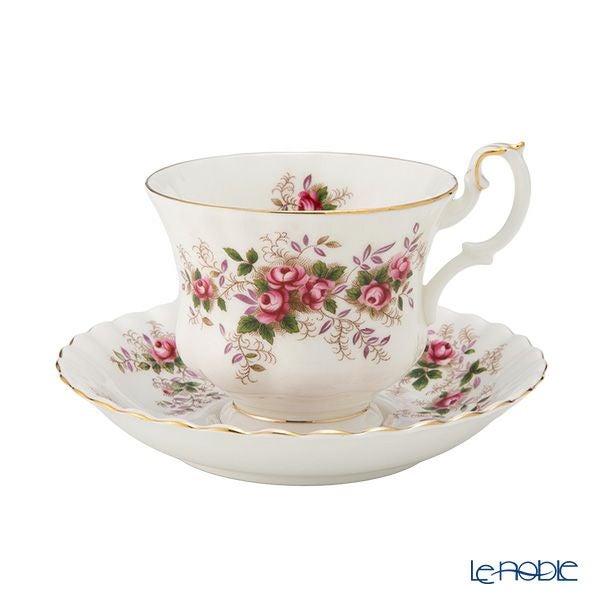 【1点限り】英国ヴィンテージ ロイヤルアルバート ラベンダーローズ ティーカップ＆ソーサー