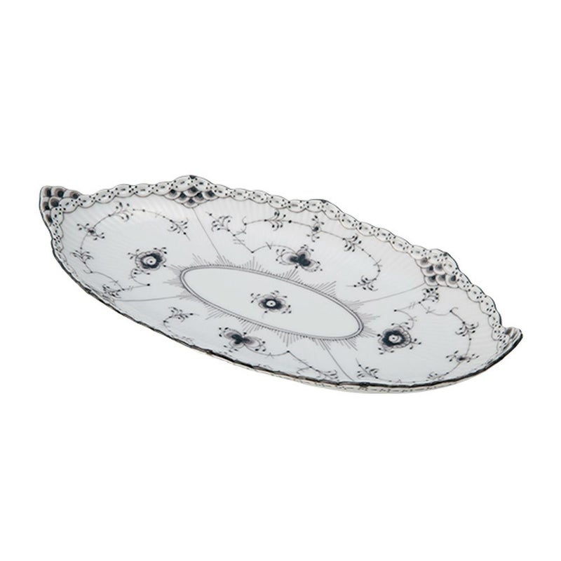 ロイヤルコペンハーゲン（Royal Copenhagen）ブラックフルーテッドハーフレース ピックルディッシュ 楕円 24.5×12cm 1066938