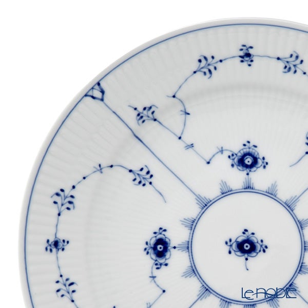 ロイヤルコペンハーゲン（Royal Copenhagen） ブルー フルーテッド プレイン プレート（フラット） 25cm 1101625／1017201