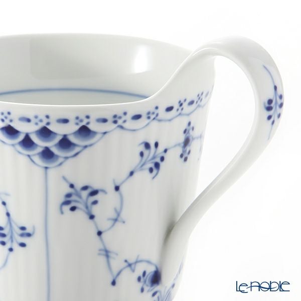 ロイヤルコペンハーゲン（Royal Copenhagen） ブルー フルーテッド ハーフレース ハイハンドル マグ 330ml 1102090／1026447